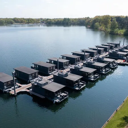 Luxury Houseboat With Beautiful Views Hotel Middelaar Exterior photo