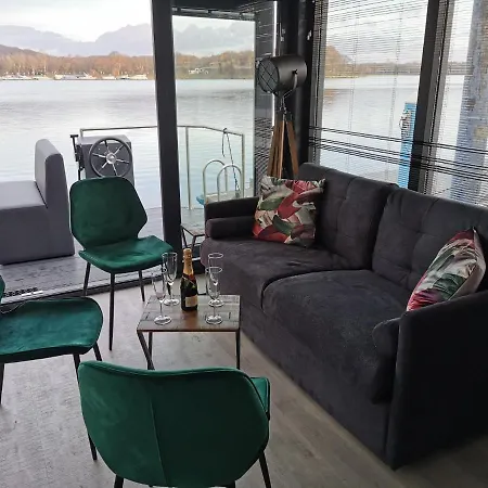 Luxury Houseboat With Beautiful Views Hotel Middelaar Exterior photo