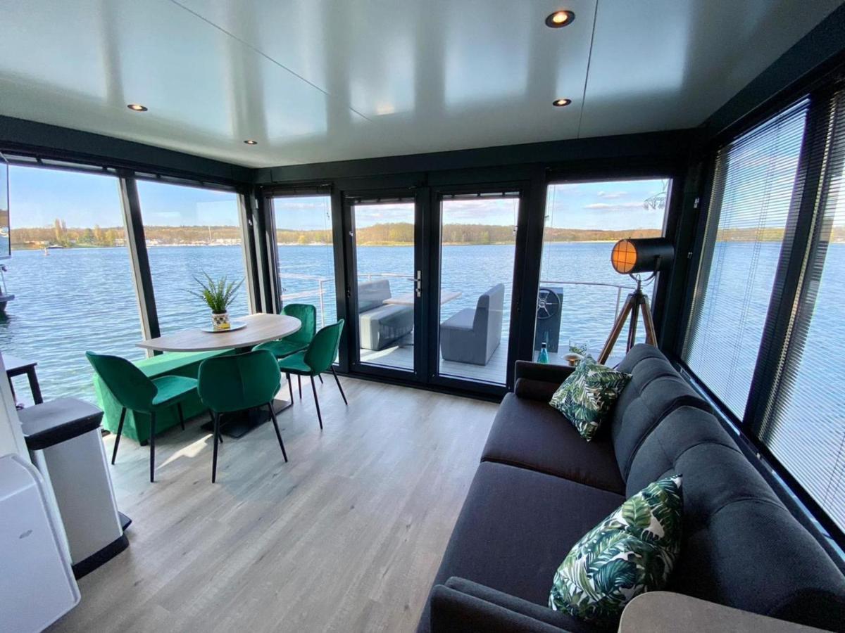 Botel Luxury Houseboat With Beautiful Views Middelaar